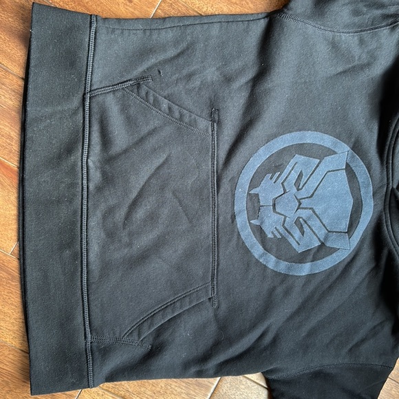 Boy’s GAP kids Marvel Hoodie Sweatershirt - Picture 4 of 12